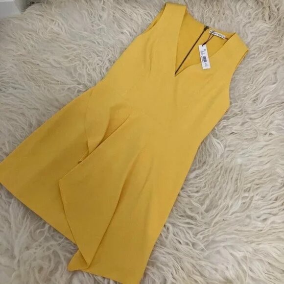 Alice + Olivia Callie Asymmetrical Drape Dress - Picture 2 of 8